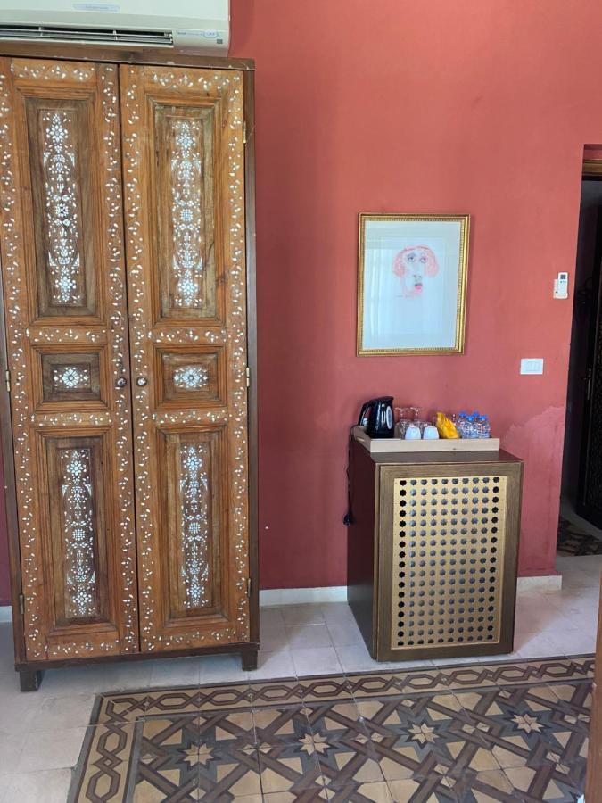 Dar Camelia Bed & Breakfast Tyre Exterior photo