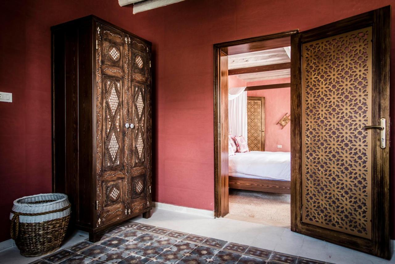 Dar Camelia Bed & Breakfast Tyre Exterior photo