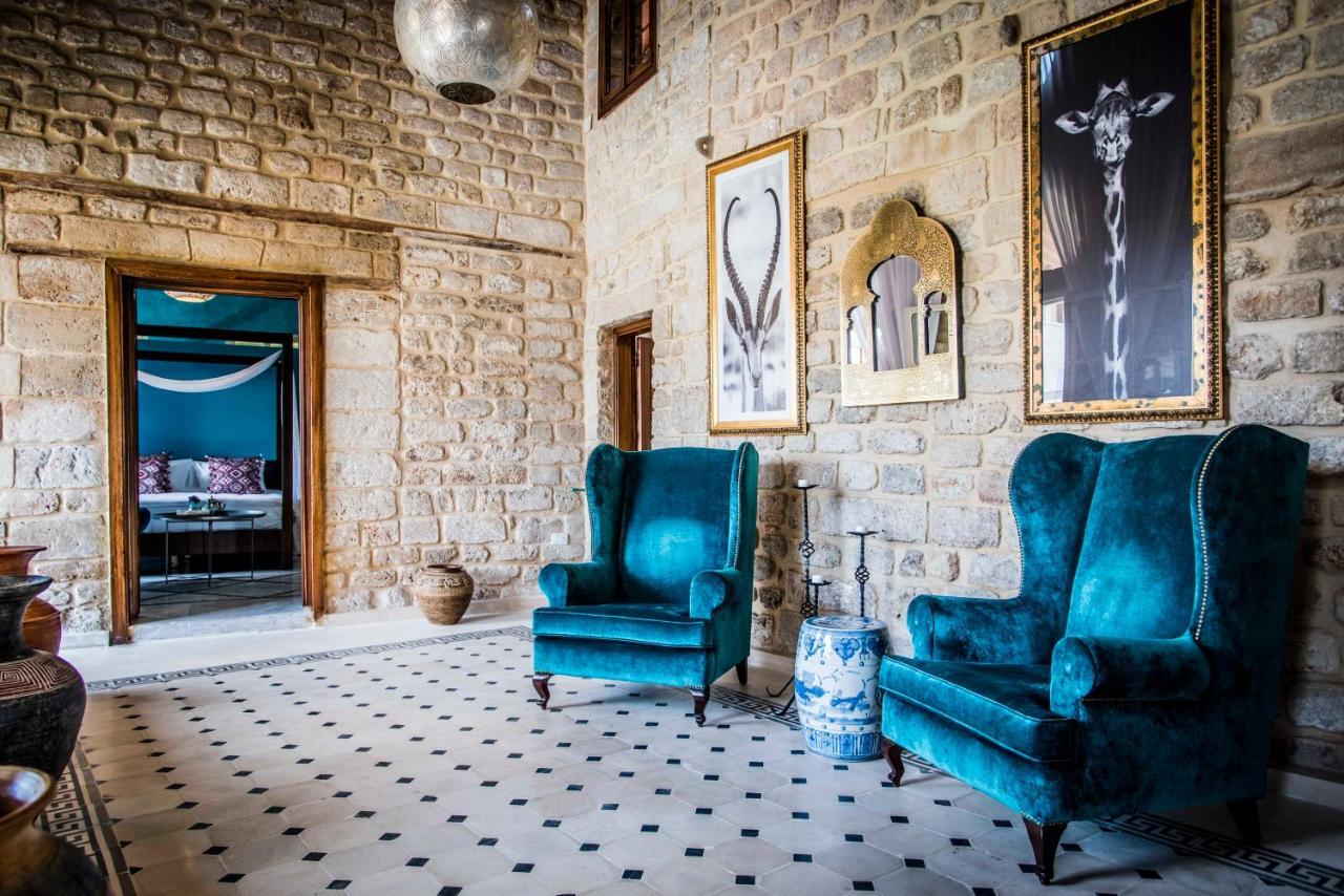 Dar Camelia Bed & Breakfast Tyre Exterior photo